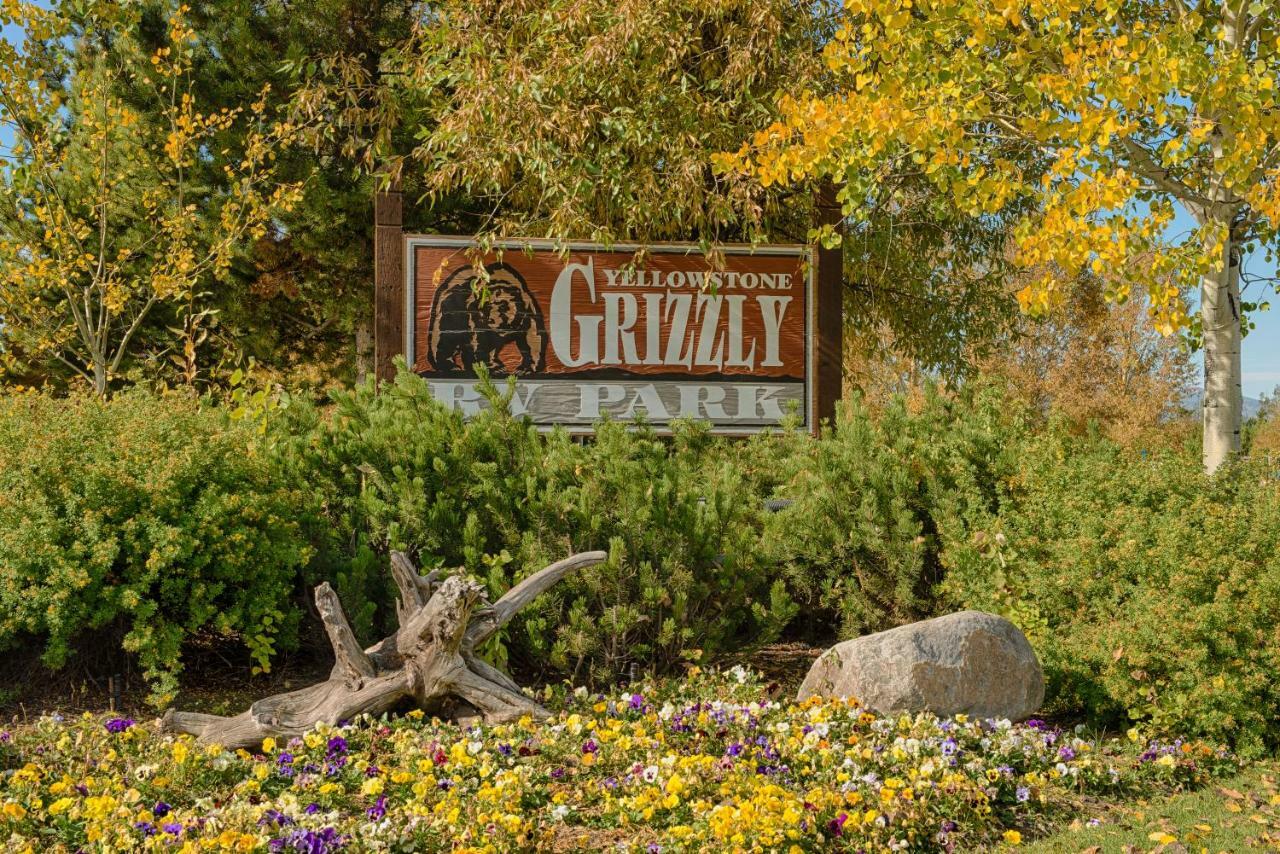 Villa Yellowstone Grizzly Rv Park And Cabins à West Yellowstone Extérieur photo